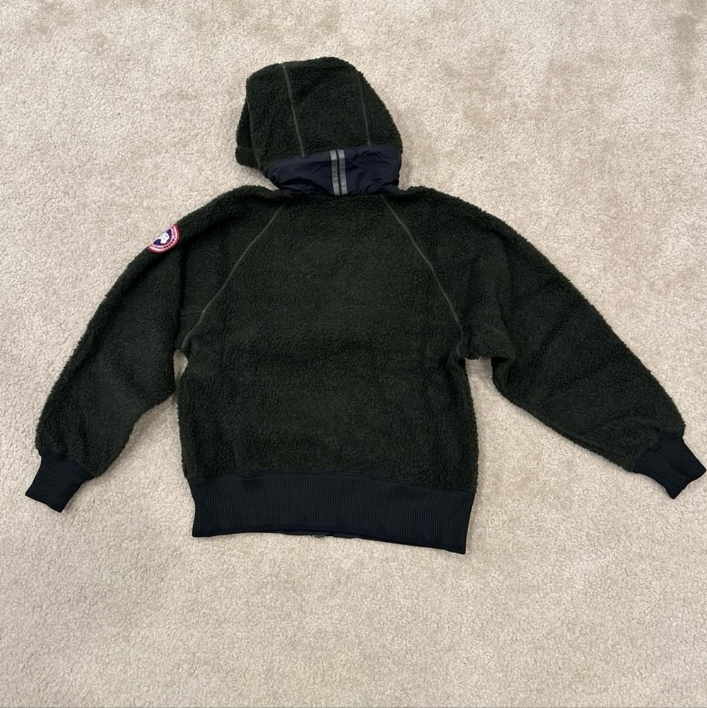 NWT Canada Goose Simcoe Oversized Hoodie Pile Fleece Dark Sage Size Small - Picture 5 of 12